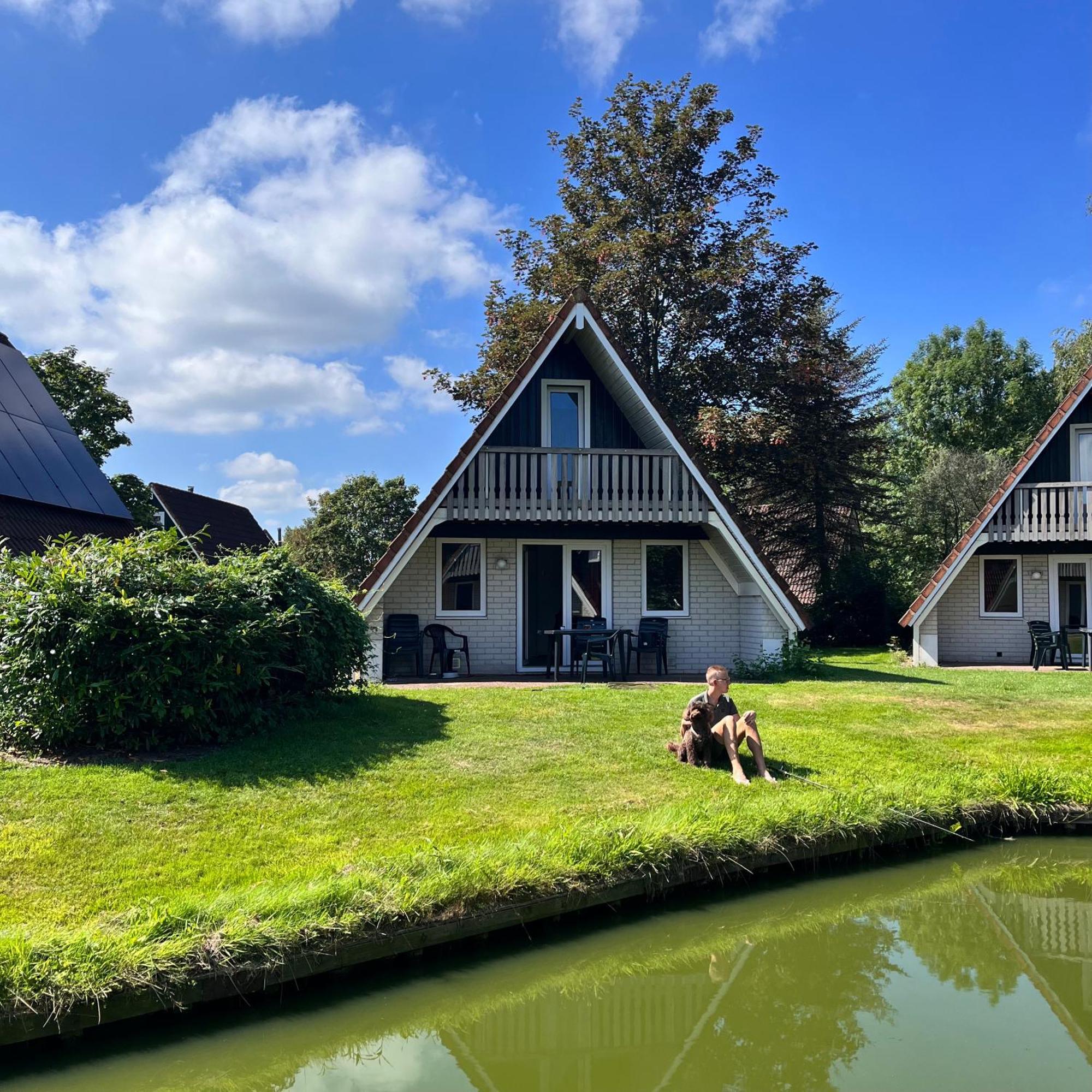 Vakantiepunt 142 - Moderne Vakantiewoning Aan Het Water! Грамсберген Екстер'єр фото